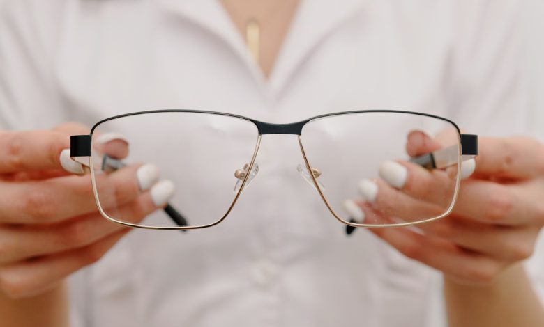 How to Find the Best Glasses for Your Style