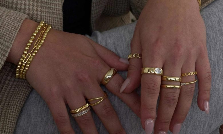 fashionable cheap rings
