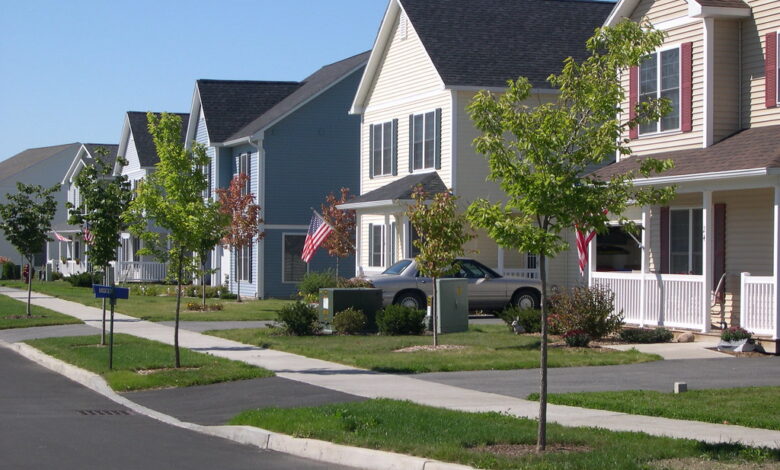 Home’s Curb